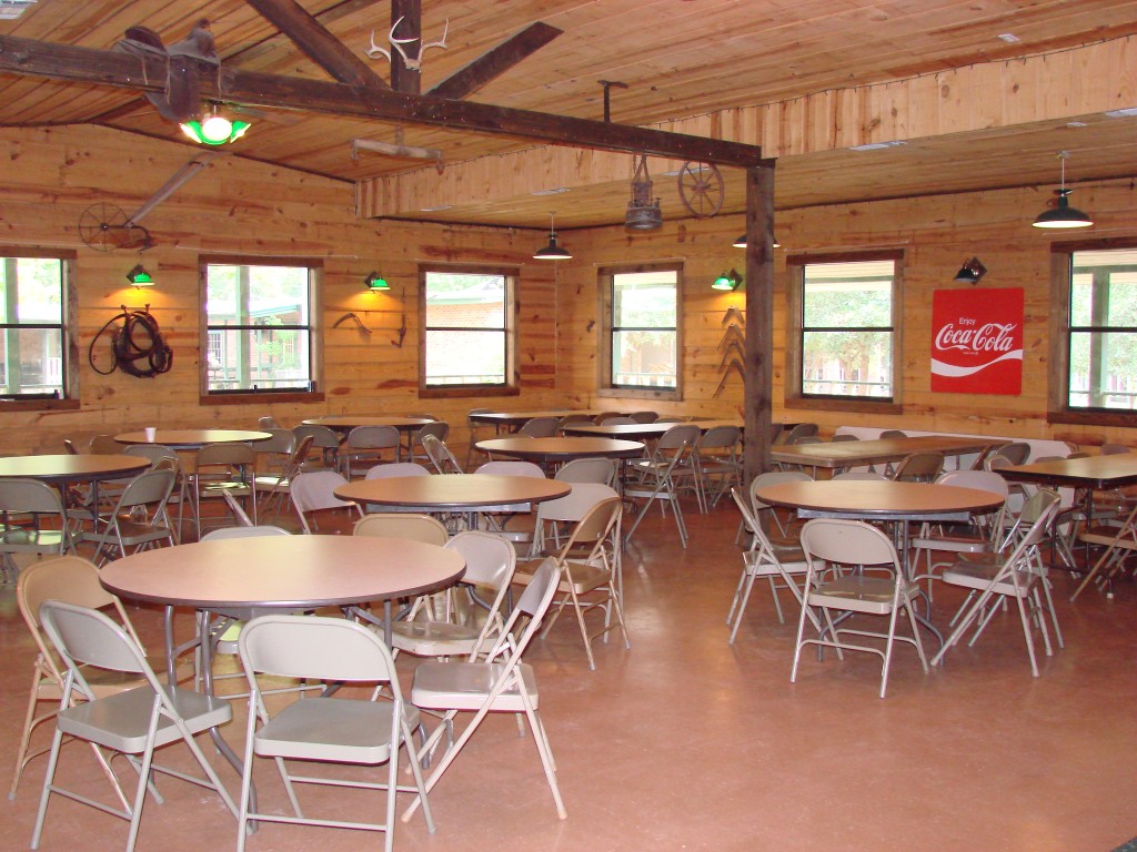 Hutchins (Seats 100)
